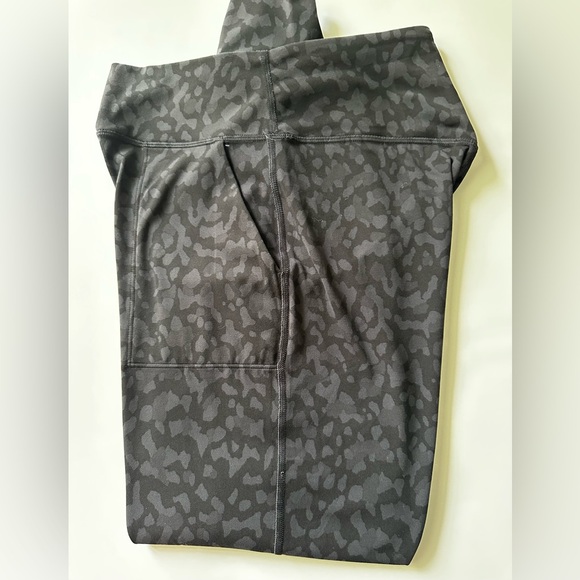 Lululemon Align Jogger Size 6 - Picture 11 of 11